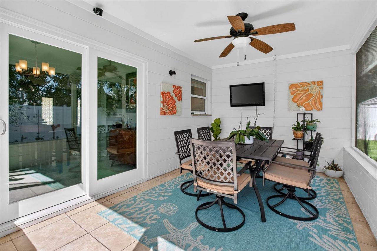 5723 1st Street Ne, Saint Petersburg, FL 33703 Photo