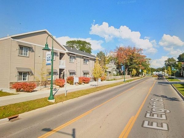 619 Eighth E, Unit 14, Traverse City, MI 49686