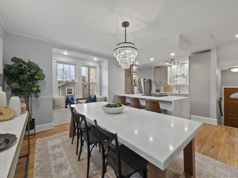 1096 W 2nd Avenue, Grandview, OH 43212 Photo 10