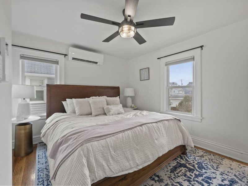 1096 W 2nd Avenue, Grandview, OH 43212 Photo 28