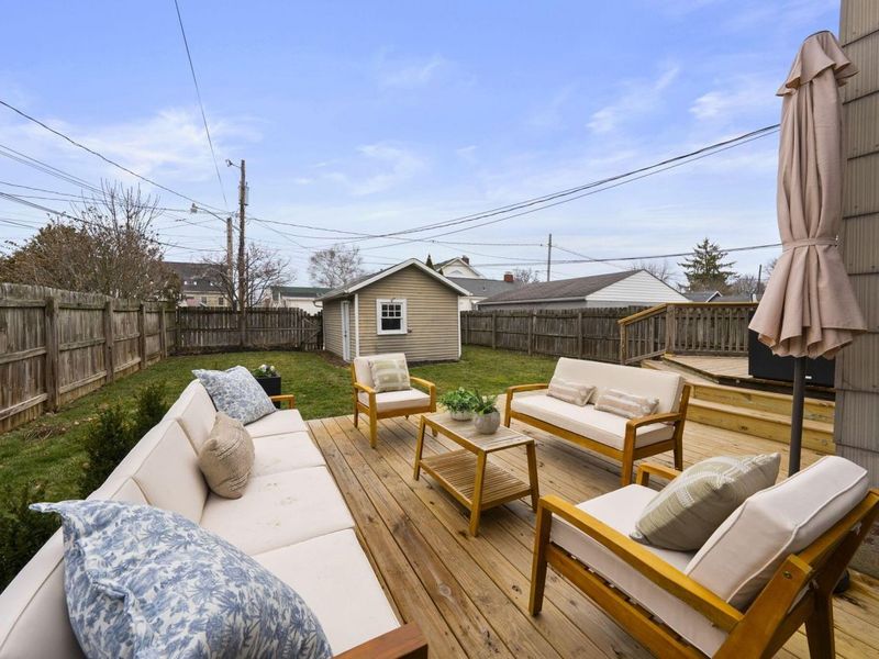 1096 W 2nd Avenue, Grandview, OH 43212 Photo 35