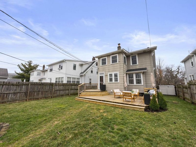 1096 W 2nd Avenue, Grandview, OH 43212 Photo 37