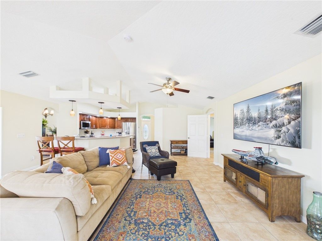 739 S Easy Street, Sebastian, FL 32958 Photo