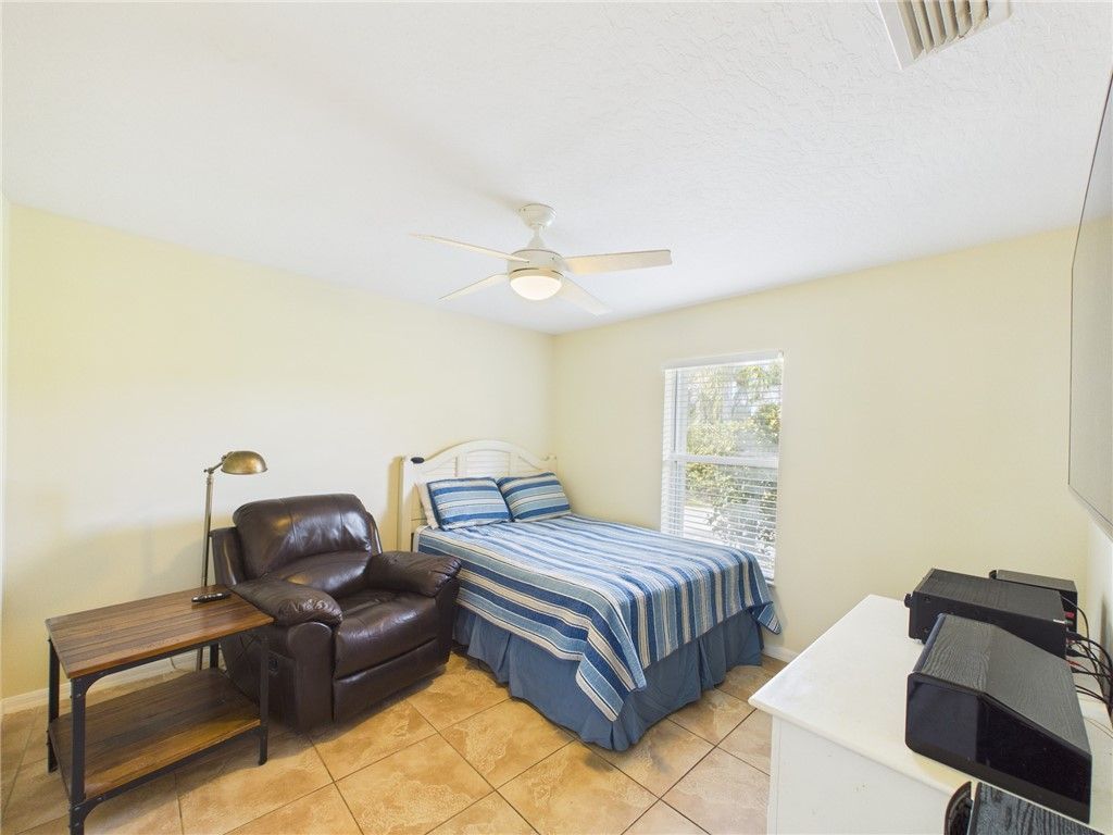 739 S Easy Street, Sebastian, FL 32958 Photo