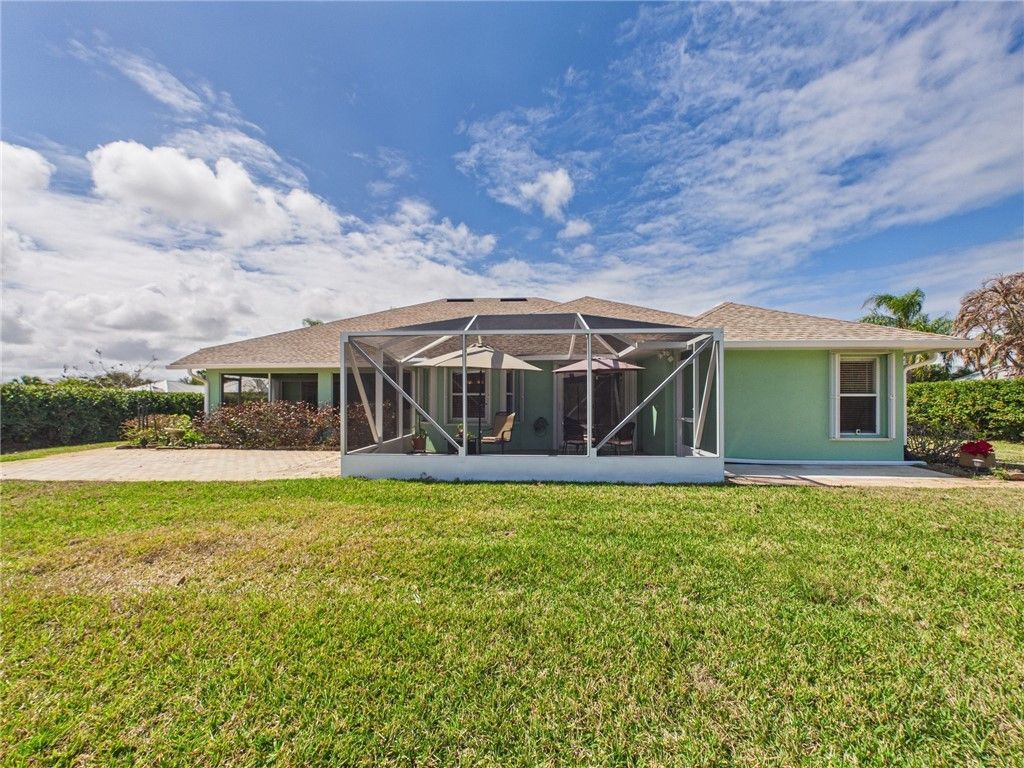 739 S Easy Street, Sebastian, FL 32958 Photo