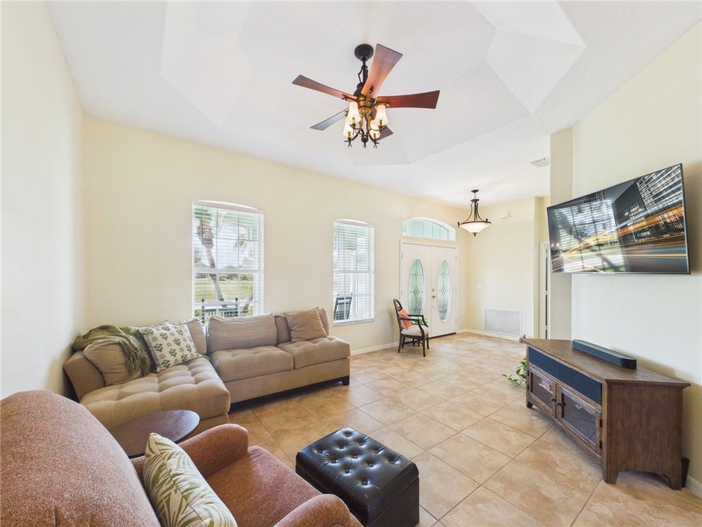 739 S Easy Street, Sebastian, FL 32958 Photo