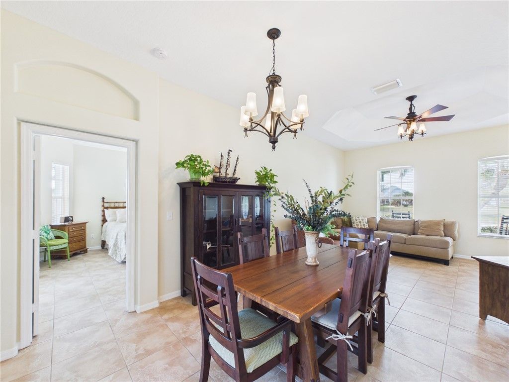 739 S Easy Street, Sebastian, FL 32958 Photo