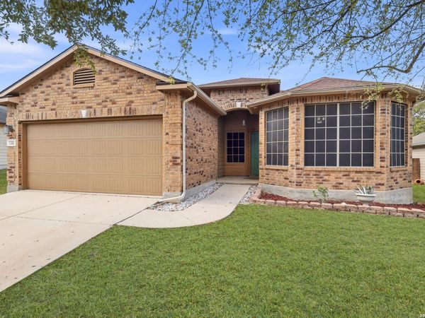 732 Hollow Ridge, Schertz, TX 78108