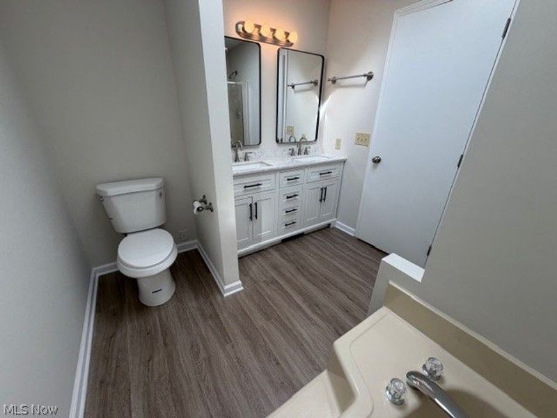 5913 Oak Point Road, Lorain, OH 44053 Photo 10