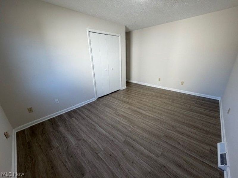 5913 Oak Point Road, Lorain, OH 44053 Photo 18