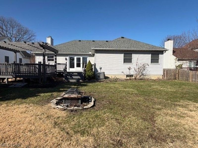 5913 Oak Point Road, Lorain, OH 44053 Photo 2