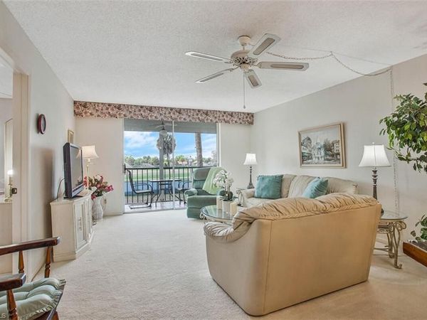 4372 27th CT SW, Unit 202, NAPLES, FL 34116