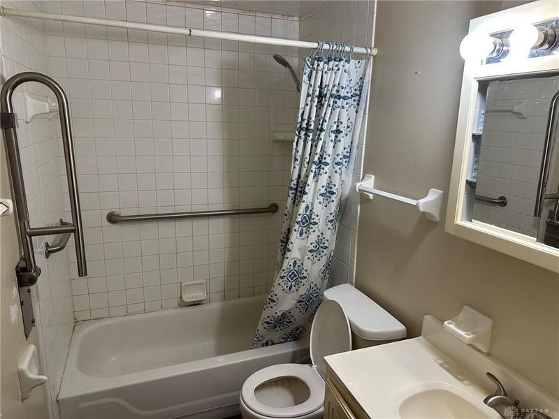 106 Walden Farm Circle, Englewood, OH 45322 Photo 6