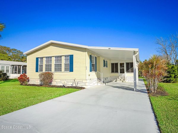 910 Sequoia Street , Barefoot Bay, FL 32976