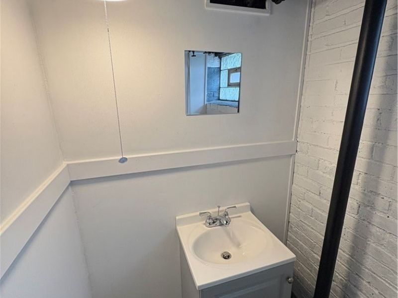 17608 Puritas Avenue , Cleveland, OH 44135 Photo 28