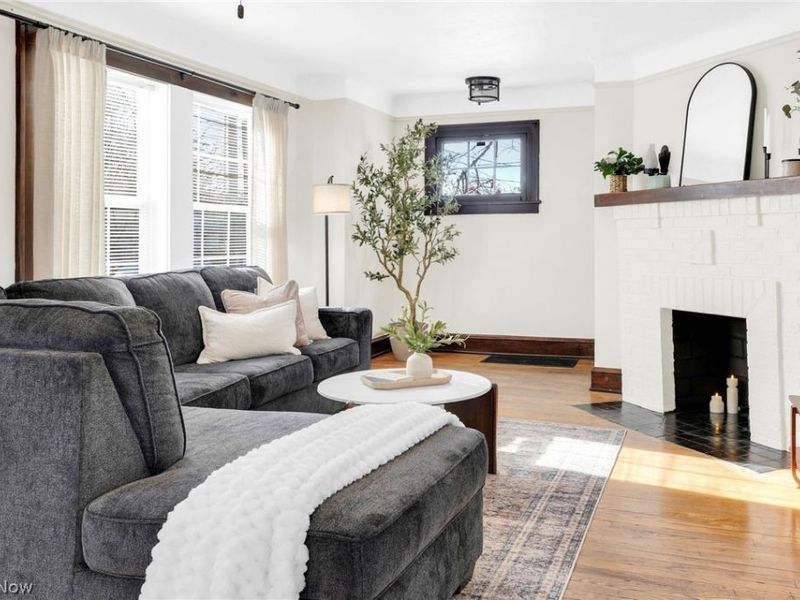 17608 Puritas Avenue , Cleveland, OH 44135 Photo 3