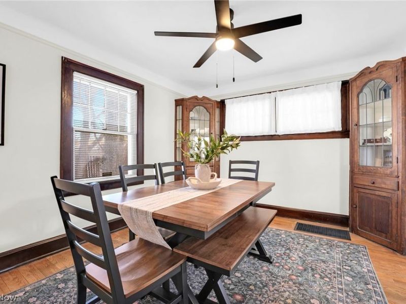 17608 Puritas Avenue , Cleveland, OH 44135 Photo 9