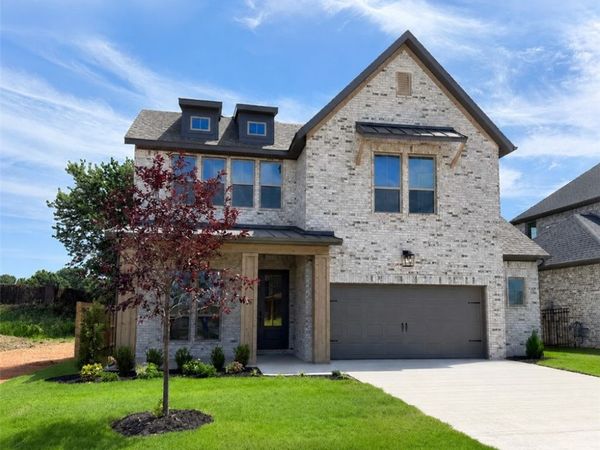 1600 W Chandler Avenue, Rogers, AR 72758