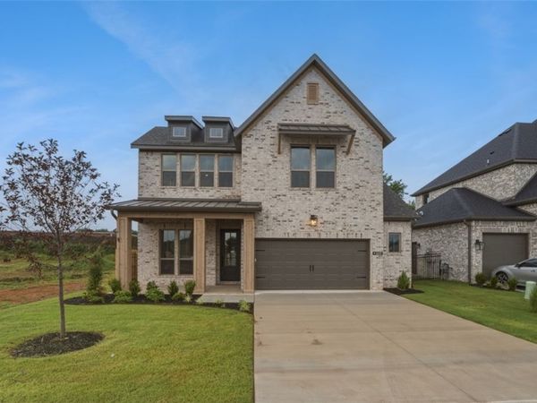 1600 W Chandler Avenue, Rogers, AR 72758