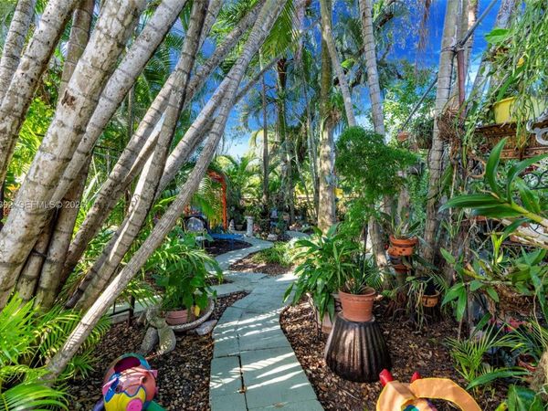 2361 SW 18th Ave , Fort Lauderdale, FL 33315