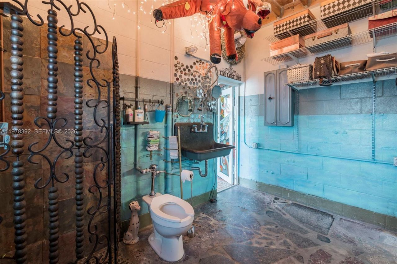 2361 SW 18th Ave , Fort Lauderdale, FL 33315 Photo