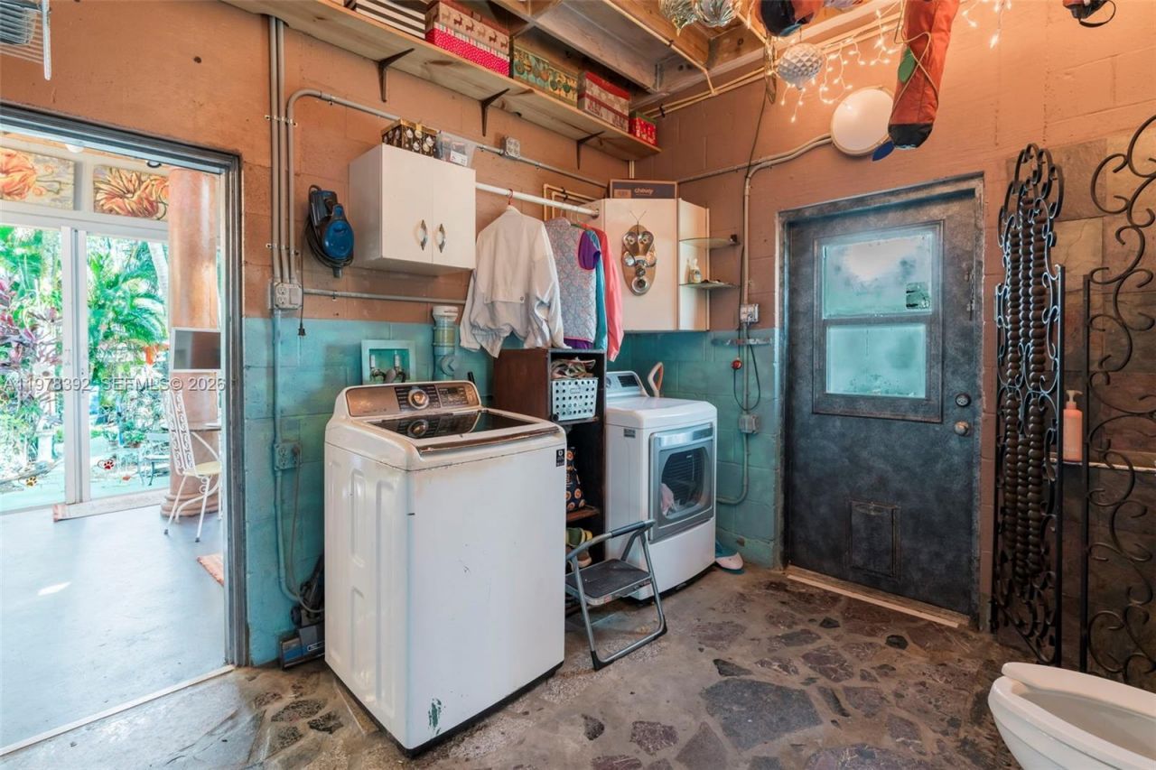 2361 SW 18th Ave , Fort Lauderdale, FL 33315 Photo