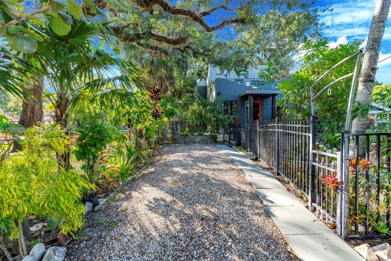 2361 SW 18th Ave , Fort Lauderdale, FL 33315 Photo