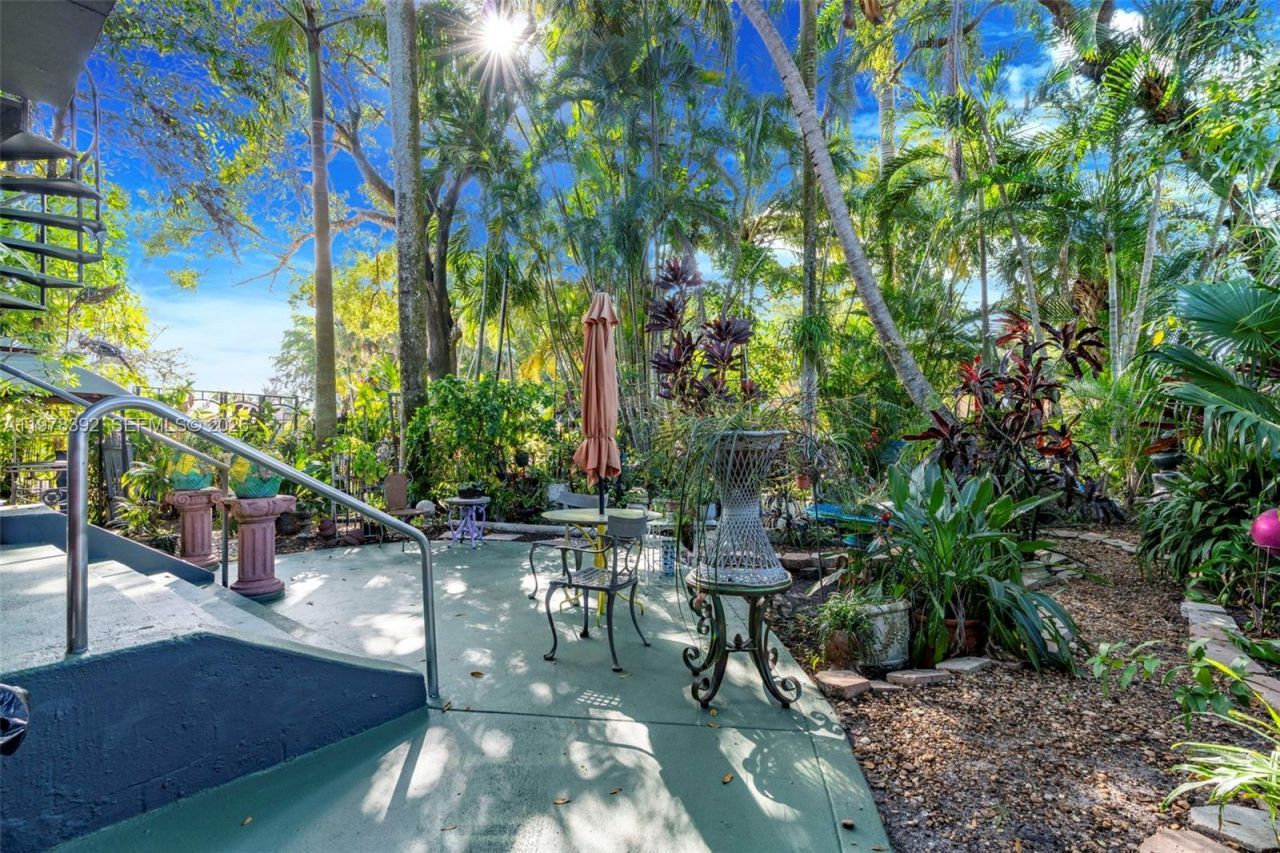 2361 SW 18th Ave , Fort Lauderdale, FL 33315 Photo