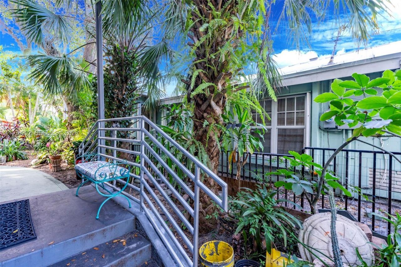 2361 SW 18th Ave , Fort Lauderdale, FL 33315 Photo