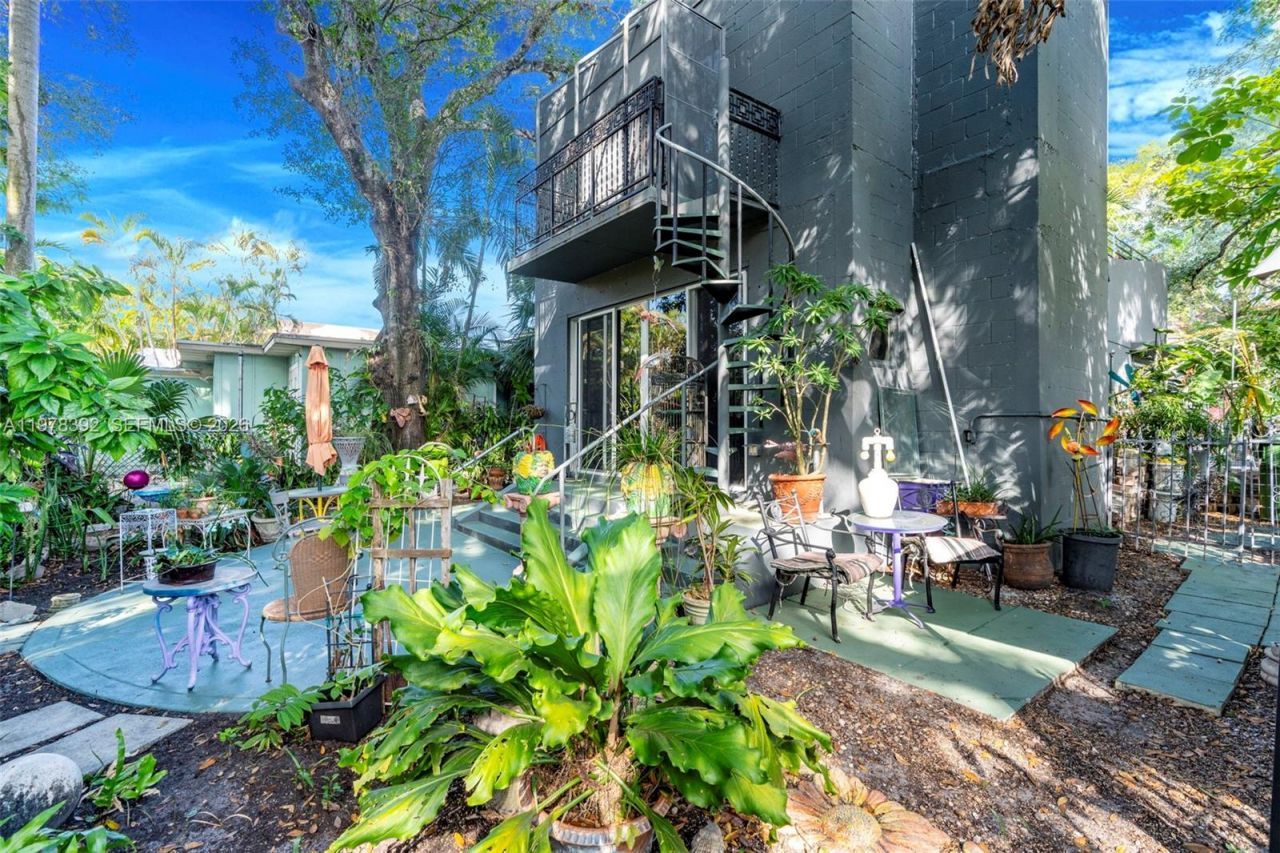 2361 SW 18th Ave , Fort Lauderdale, FL 33315 Photo