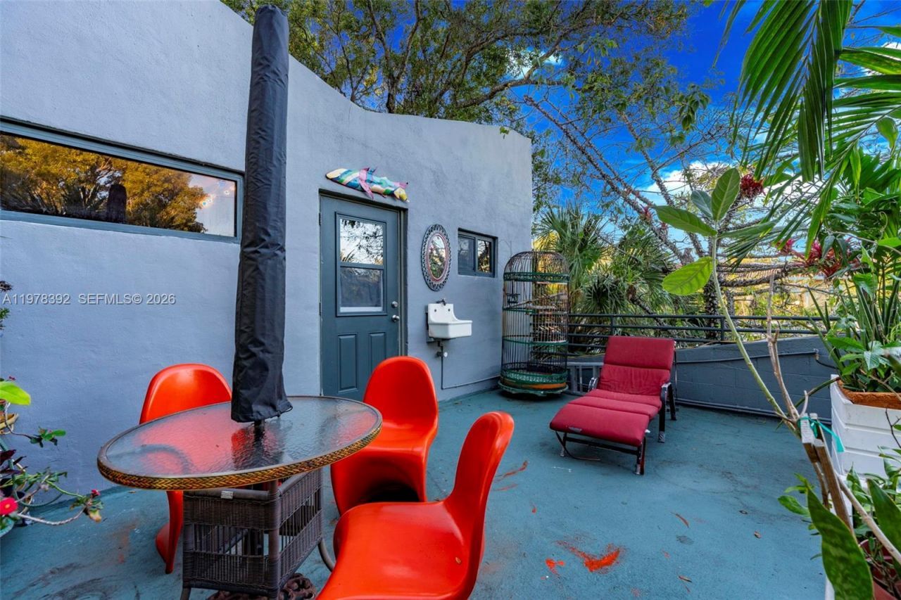 2361 SW 18th Ave , Fort Lauderdale, FL 33315 Photo