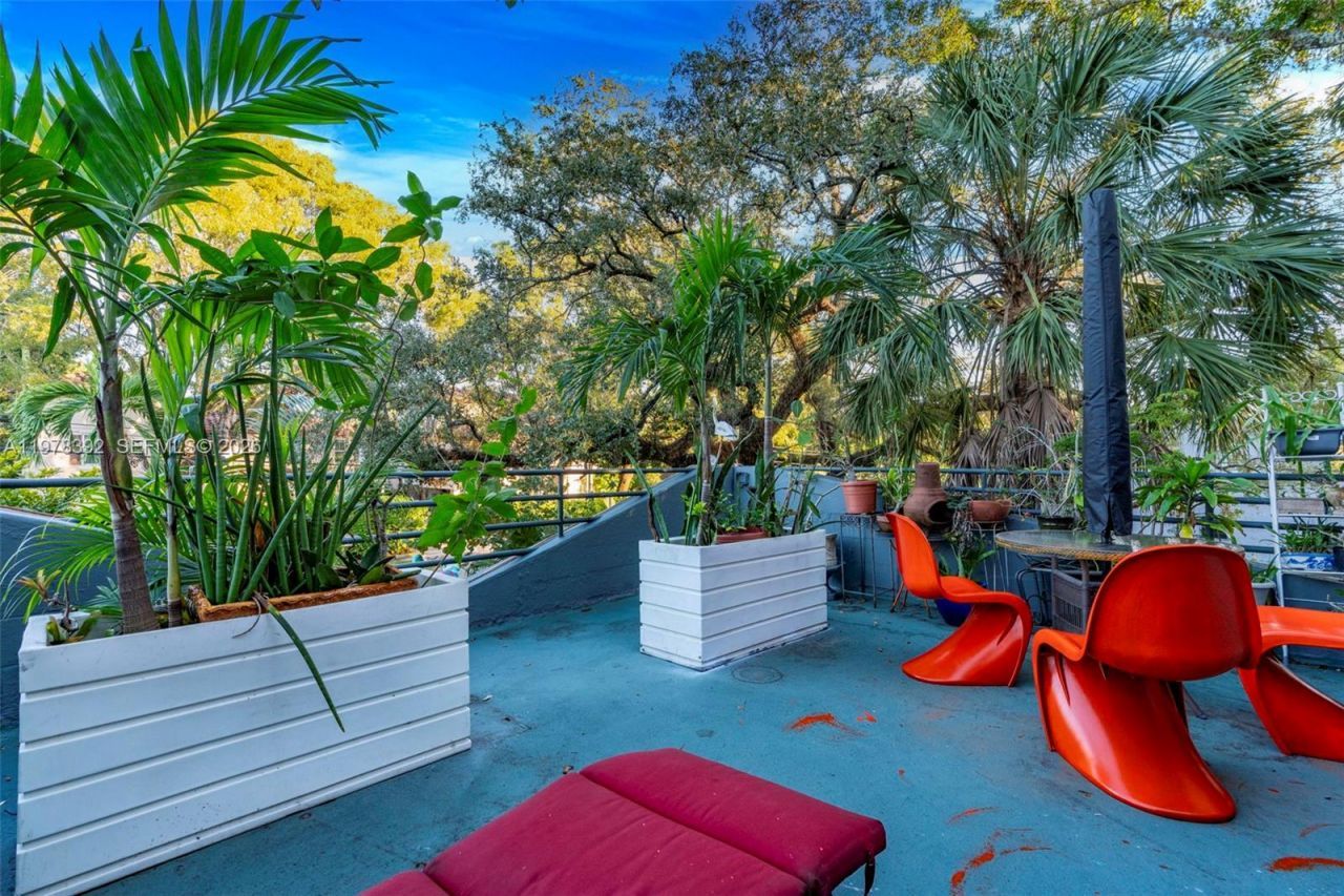 2361 SW 18th Ave , Fort Lauderdale, FL 33315 Photo