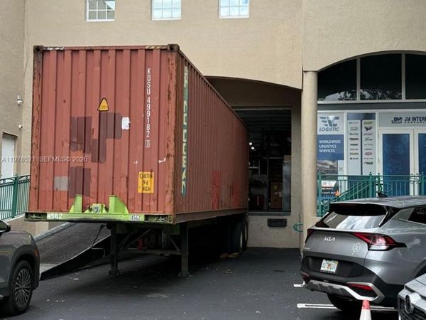 10200 NW 25th St , Unit 113, Doral, FL 33172