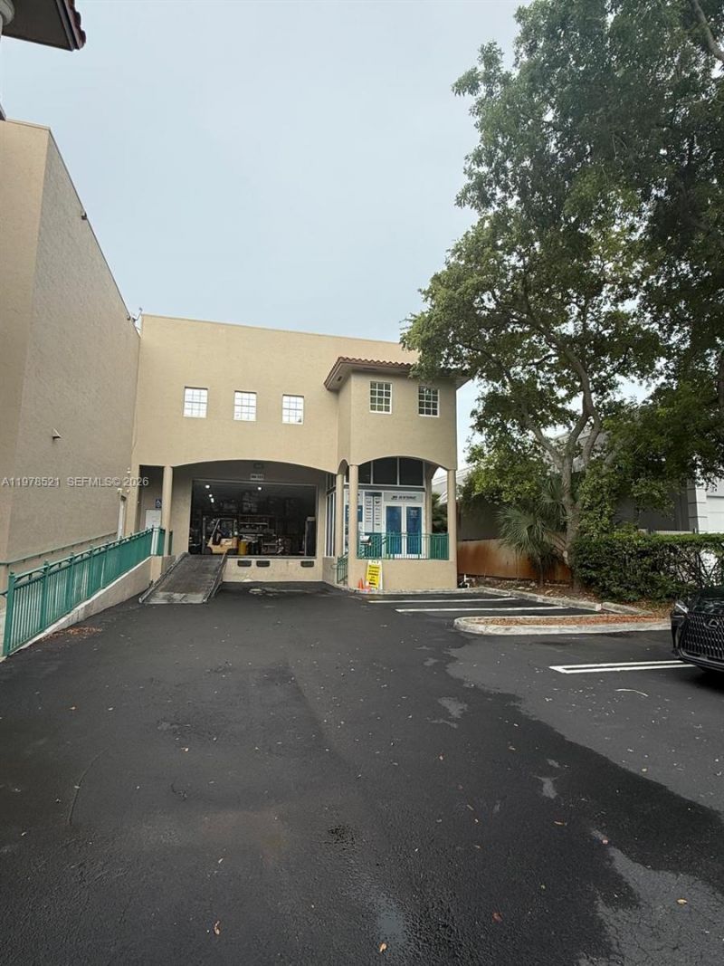 10200 NW 25th St , Unit 113, Doral, FL 33172 Photo