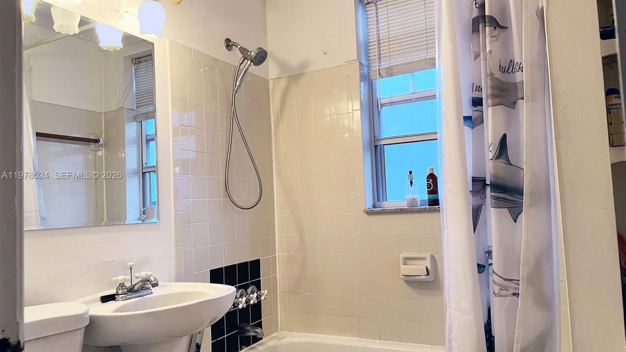 756 Meridian Ave , Unit 10, Miami Beach, FL 33139 Photo