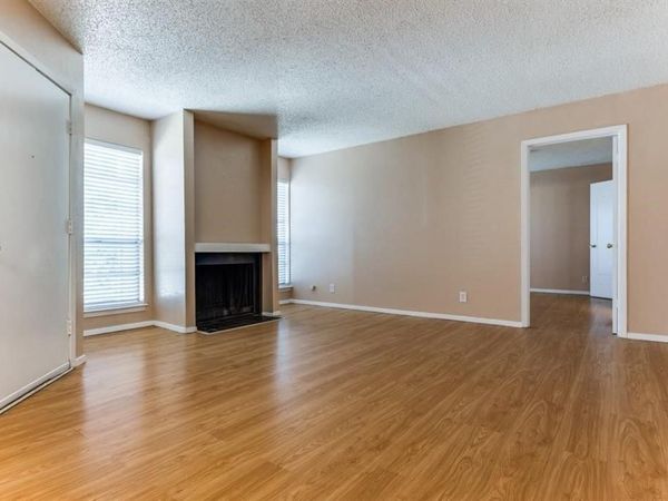919 S Weatherred Drive , Unit 205, Richardson, TX 75080