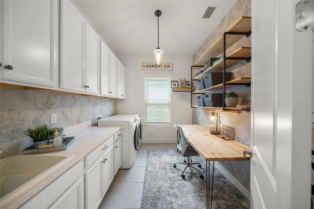 15219 Derna Terrace, Bradenton, FL 34211 Photo