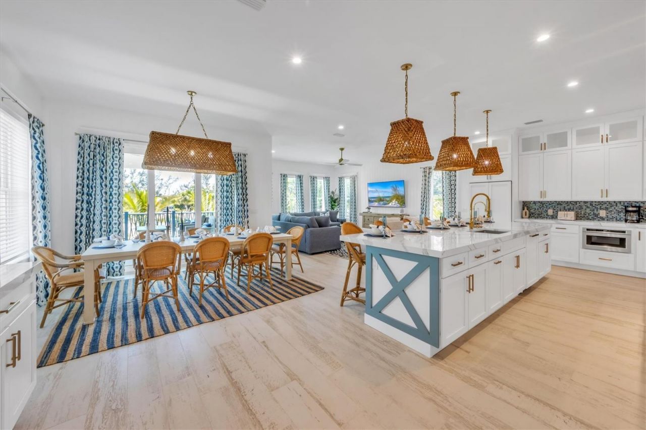 518 Spring Avenue, Anna Maria, FL 34216 Photo