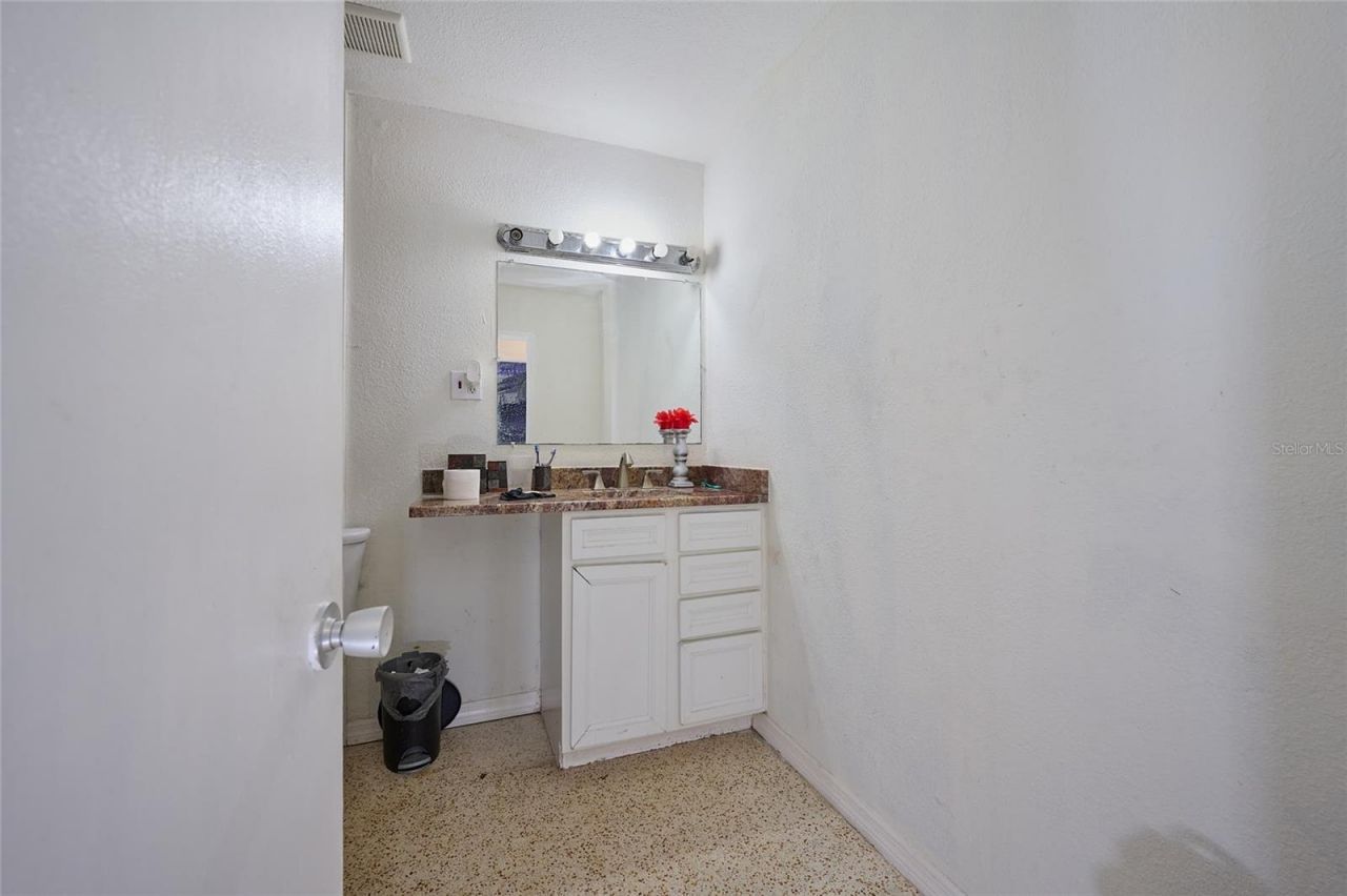 4100 Park Avenue, Indian Lake Estates, FL 33855 Photo