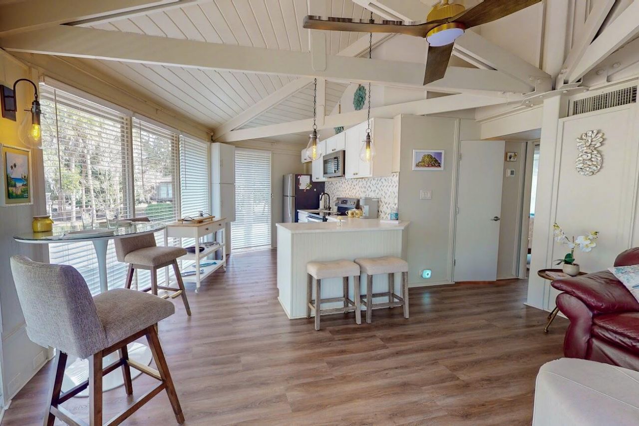 8 Dunecrest Trace Photo 12