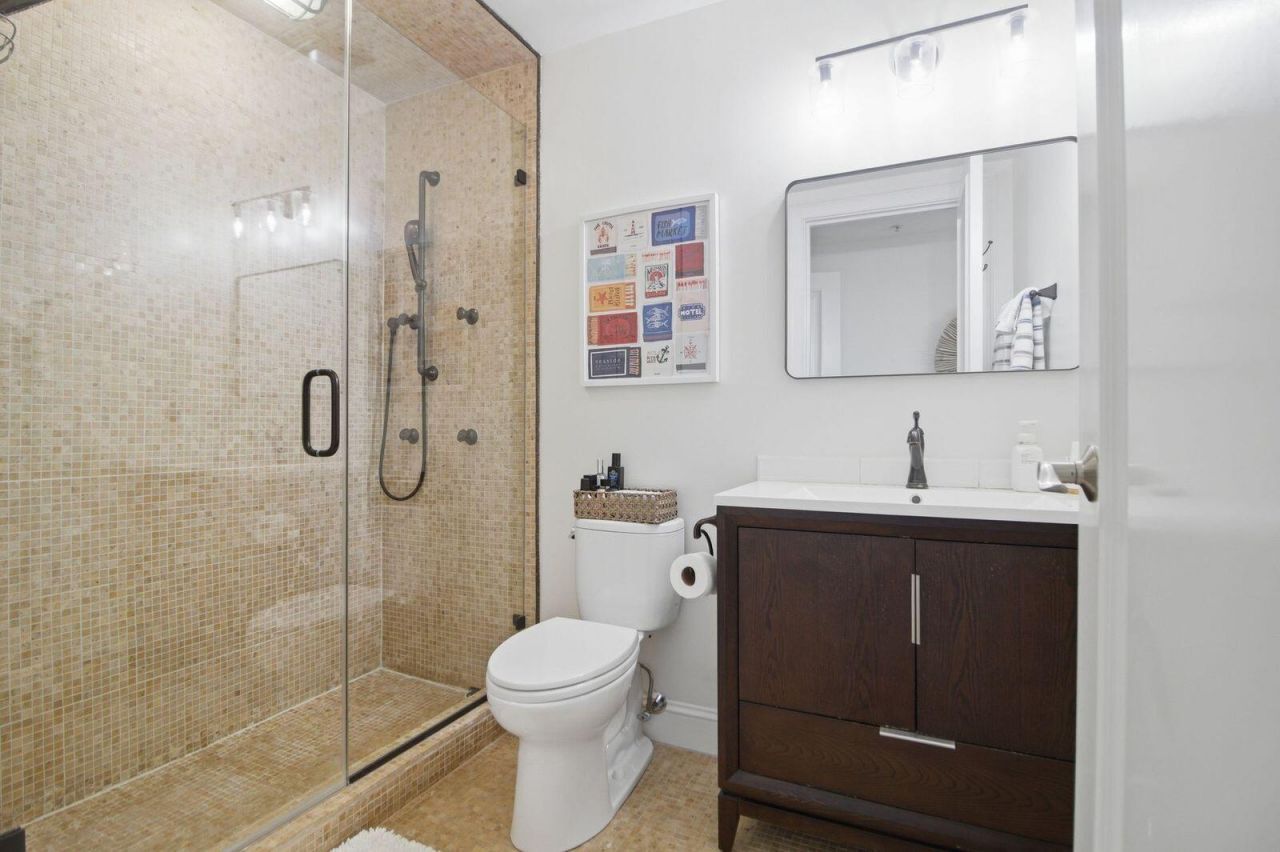 161 N Plaza Court Photo 36