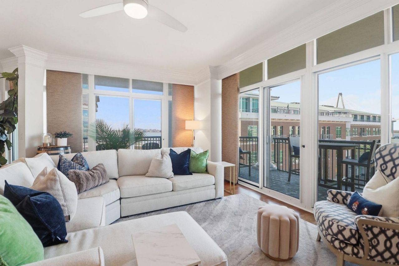 161 N Plaza Court Photo 9