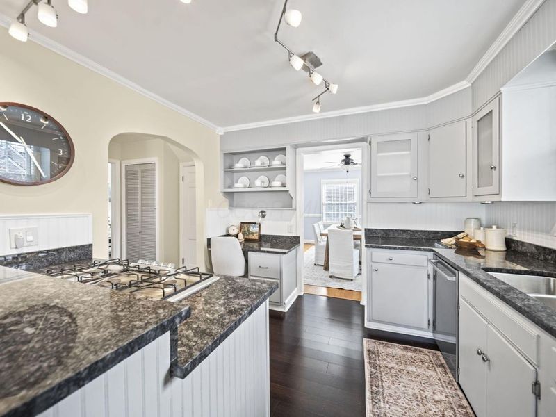 142 W Schreyer Place, Columbus, OH 43214 Photo 23