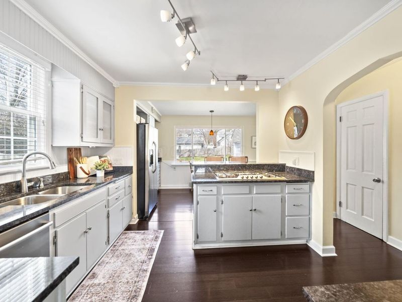 142 W Schreyer Place, Columbus, OH 43214 Photo 24