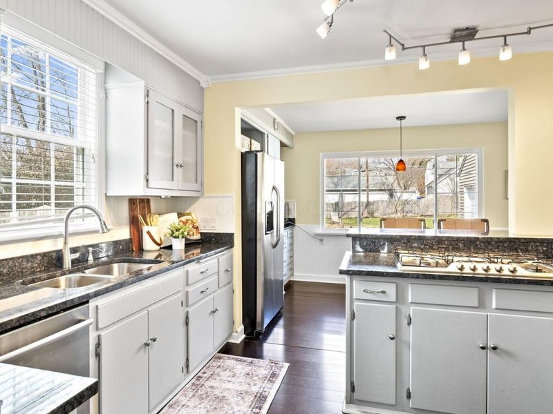 142 W Schreyer Place, Columbus, OH 43214 Photo 25