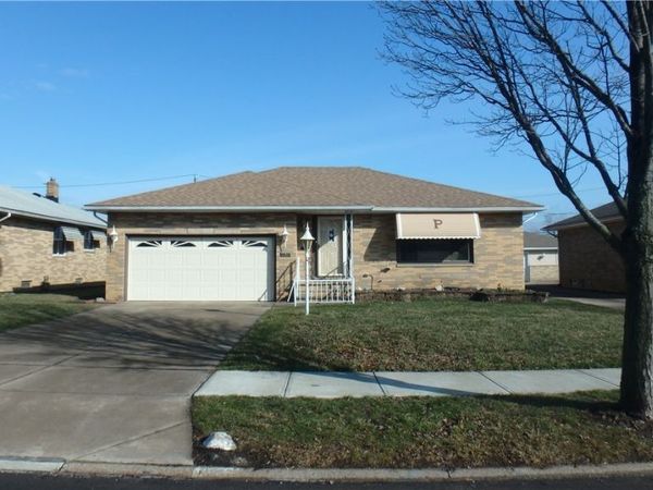 9638 Idlewood Drive , Brooklyn, OH 44144