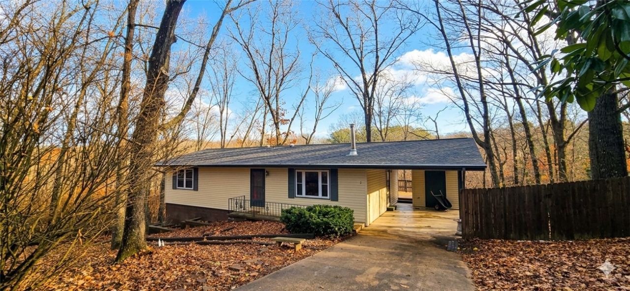 2 Teme Lane, Bella Vista, AR 72714 Main Photo