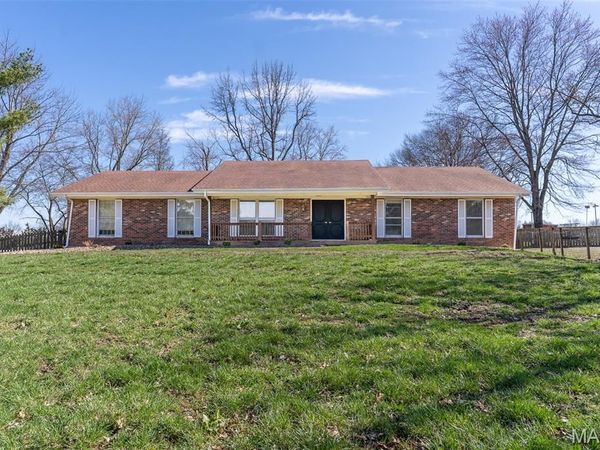 4212 Hueffmeier Road, Wentzville, MO 63385