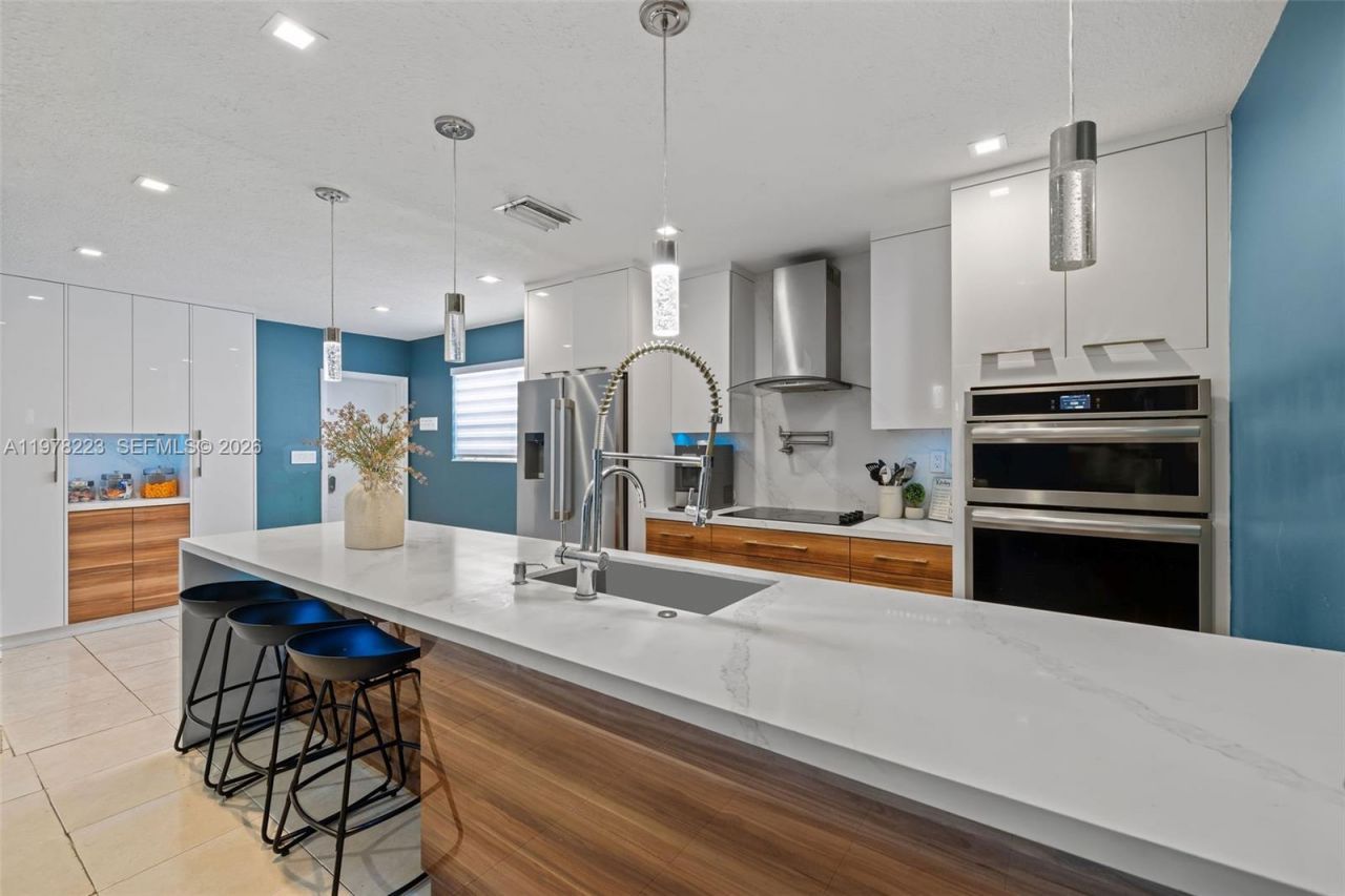 2210 NW 47th Ave, Lauderhill, FL 33313 Main Photo