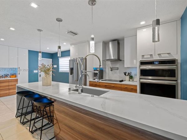 2210 NW 47th Ave , Lauderhill, FL 33313